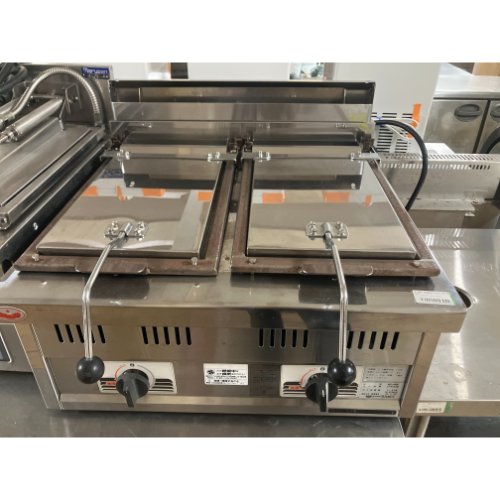 【中古】屁っ放り餃子焼器 マルゼン MGZ-066W 幅600×奥ふかさ600×高さ270 LPG(プロパンガス) 【貨物輸送別途積もり書き】【御勤め用】【飲食店 バス発着場 勝手もと備品 餃子焼器 御勤め用餃子焼器】