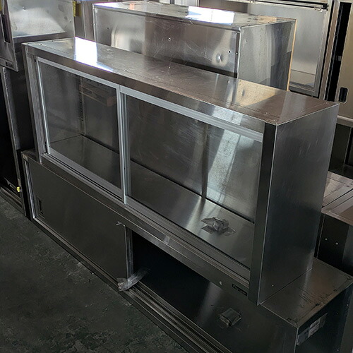 【中古】吊収納家具 (アクリル繊維扉) 幅1500×奥ぶかさ300×高さ600 【貨物輸送別途積もり書き】【お役目用】【飲食店 バス発着場 勝手もと設備 吊収納家具 お役目用吊収納家具】