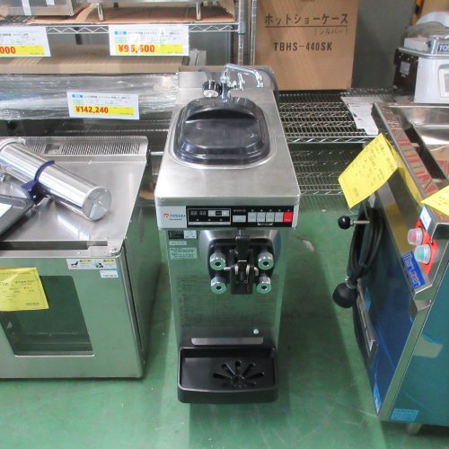 【実業家最長1年引きうける】【中古】ソフトクリーム冷凍庫 日世 NA-9424 幅298×奥ふかさ739×高さ924 三相200V 【貨物輸送別途積もり書き】【御勤め用】【飲食店 バス発着場 勝手もと備品 内燃機関器械 御勤め用内燃機関器械】