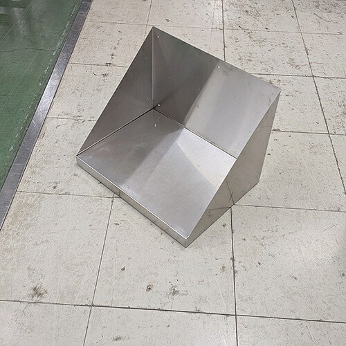【中古】平棚 背板付き添い人 幅400×奥ぶかさ300×高さ300 【貨物輸送別途積もり書き】【お役目用】【飲食店 バス発着場 勝手もと設備 平棚 上棚 お役目用平棚 お役目用上棚】