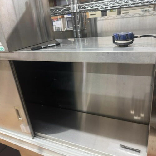 【中古】吊収納家具 下棚付き添い人 幅1400×奥ぶかさ350×高さ600 【貨物輸送別途積もり書き】【お役目用】【飲食店 バス発着場 勝手もと設備 吊収納家具 お役目用吊収納家具】