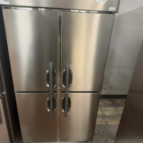 【中古】縦型電気冷蔵庫 大和冷機 331YCD-EC 幅900×奥ふかさ650×高さ1905 【貨物輸送別途積もり書き】【御勤め用】【飲食店 バス発着場 勝手もと備品 電気冷蔵庫 御勤め用電気冷蔵庫】
