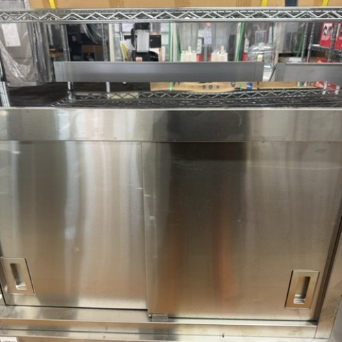 【中古】吊収納家具 幅900×奥ぶかさ300×高さ600 【貨物輸送別途積もり書き】【お役目用】【飲食店 バス発着場 勝手もと設備 吊収納家具 お役目用吊収納家具】