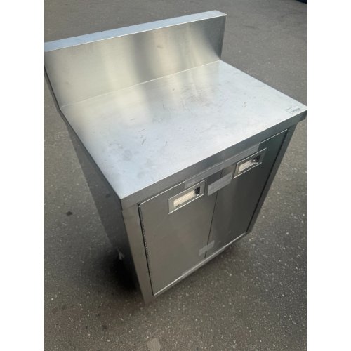 【中古】調理台観音扉 BGあり 幅600&times;奥行450&times;高さ800 【送料別途見積】【業務用】【飲食店 店舗 厨房機器 調理台 業務用調理台】｜厨房機器と店舗用品 TENPOS