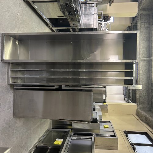 【中古】吊戸棚 袋収納付き ニチワ電機 幅1670×奥行400×高さ650 【送料別途見積】【業務用】【飲食店 店舗 厨房機器 吊戸棚 業務用吊戸棚】