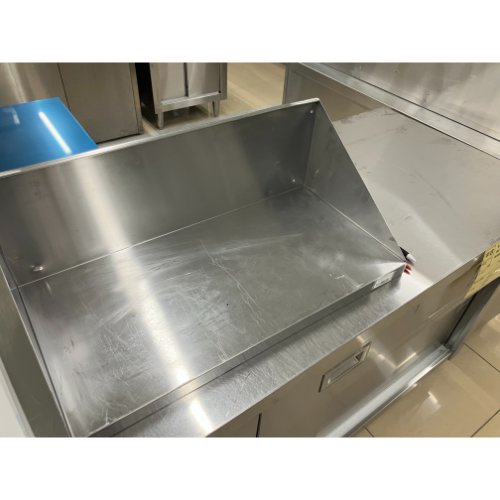 【中古】平棚 幅600×奥ぶかさ300×高さ230 【貨物輸送別途積もり書き】【お役目用】【飲食店 バス発着場 勝手もと設備 平棚 上棚 お役目用平棚 お役目用上棚】