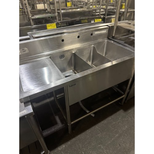 【中古】三槽シンク 水切り台付き BGあり 幅1200×奥行600×高さ850 【送料別途見積】【業務用】【飲食店 店舗 厨房機器 三槽シンク 業務用三槽シンク】