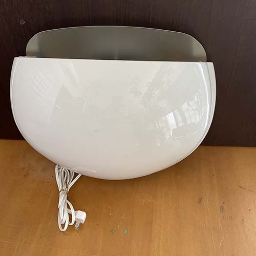 【中古】虫衣嚢 虫取り居敷き5個入付き添い人 朝日製作 幅410×奥ぶかさ171×高さ350 【貨物輸送別途積もり書き】【お役目用】【飲食店 バス発着場 勝手もと設備 せっ生設備 お役目用せっ生設備】
