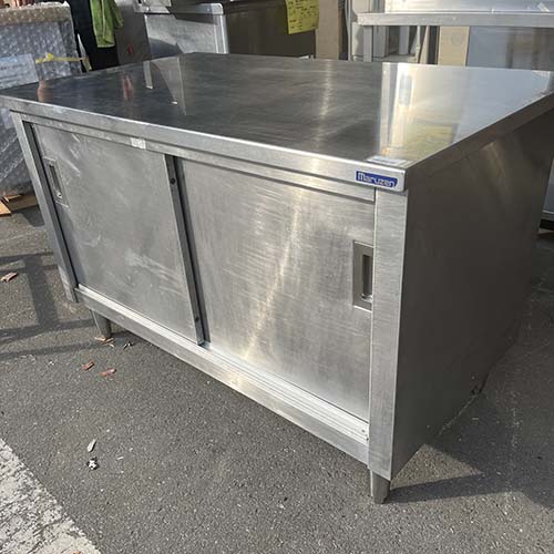 【中古】膳立て台 BGなし 幅1200×奥ぶかさ700×高さ800 【貨物輸送別途積もり書き】【お役目用】【飲食店 バス発着場 勝手もと設備 膳立て台 お役目用膳立て台】