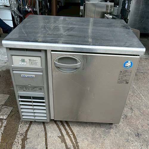 【業界最長1年保証】【中古】冷蔵コールドテーブル 北沢産業 KYRW-090RM2 幅900×奥行750×高さ800 【送料別途見積】【業務用】【飲食店 店舗 厨房機器 冷蔵コールドテーブル 業務用冷蔵コールドテーブル】