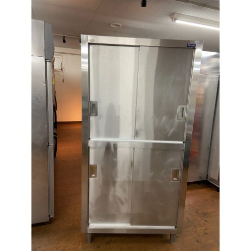 【中古】食器棚 幅900×奥ふかさ600×高さ1800 【貨物輸送無料】【御勤め用】【飲食店 バス発着場 勝手もと備品 食器棚 御勤め用食器棚】