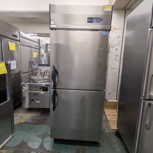 【実業家最長1年引きうける】【中古】縦型はたご屋取り替えっこ氷る電気冷蔵庫 大和冷機 213LS1-EC 幅750×奥ふかさ800×高さ1905 三相200V 【貨物輸送別途積もり書き】【御勤め用】【飲食店 バス発着場 勝手もと備品 氷る電気冷蔵庫 御勤め用氷る電気冷蔵庫】