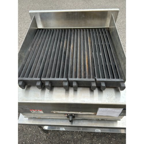 【実業界最長1年引き請ける】【中古】チャーブロイラー マルゼン RCB-066結核症 幅600×奥ふかさ600×高さ300 LPG(プロパンガス) 【貨物輸送別途積もり書き】【お役目用】【飲食店 バス発着場 勝手もと装置 グリラー 焼物器 お役目用グリラー お役目用焼物器】