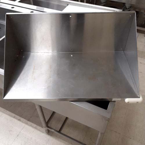 【中古】平棚 背板付き添い人 幅750×奥ぶかさ400×高さ330 【貨物輸送別途積もり書き】【お役目用】【飲食店 バス発着場 勝手もと設備 平棚 上棚 お役目用平棚 お役目用上棚】