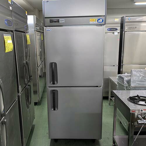 【実業家最長1年引きうける】【中古】縦型氷る電気冷蔵庫 1凍1蔵 パナソニック(Panasonic) SRR-K781C 幅745×奥ふかさ800×高さ1950 三相200V 【貨物輸送別途積もり書き】【御勤め用】【飲食店 バス発着場 勝手もと備品 氷る電気冷蔵庫 御勤め用氷る電気冷蔵庫】