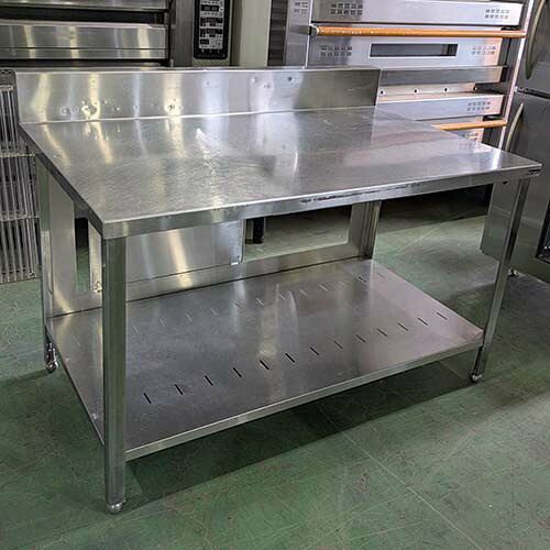 【中古】作業台 BGあり 幅1330×奥行850×高さ800 【送料別途見積】【業務用】【飲食店 店舗 厨房機器 作業台 業務用作業台】