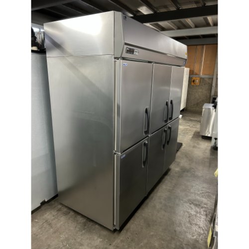 【中古】縦型冷凍冷蔵庫 2凍4蔵 パナソニック(Panasonic) SRR-J1883C2VA 幅1800×奥行800×高さ1950 三相200V 【送料別途見積】【業務用】【飲食店 店舗 厨房機器 冷凍冷蔵庫 業務用冷凍冷蔵庫】