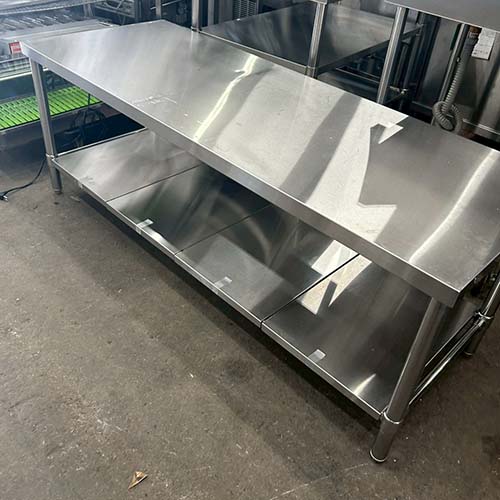 【中古】たこ焼き用作業台 BGなし 幅1600×奥行600×高さ600 【送料別途見積】【業務用】【飲食店 店舗 厨房機器 作業台 業務用作業台】 19,965円