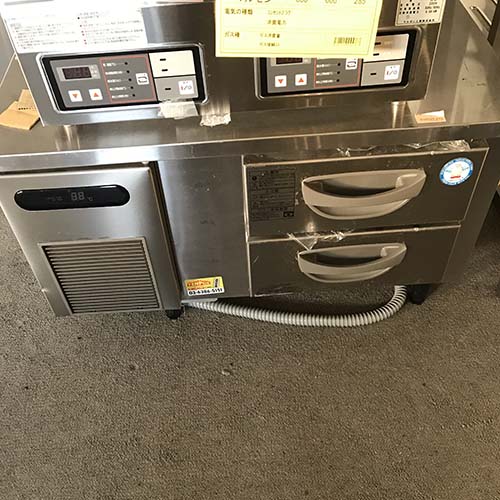 【中古】低冷蔵ドロワーコールドテーブル フクシマ小峡谷花の冠(福島加工) TBW-30RM2 幅900×奥ふかさ750×高さ550 【貨物輸送別途積もり書き】【お役目用】【飲食店 バス発着場 勝手もと装置 ドロワーコールドテーブル お役目用ドロワーコールドテーブル】