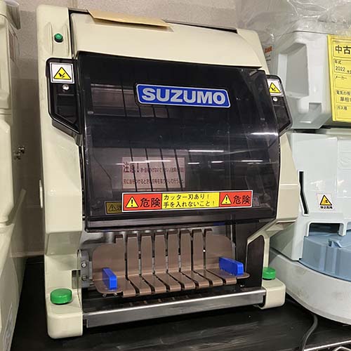 【中古】海苔一巻き切り手 鈴茂器工 SVC-ATC 幅380×奥ふかさ320×高さ476 【貨物輸送無料】【御勤め用】【飲食店 バス発着場 勝手もと備品 スライサー 御勤め用スライサー】