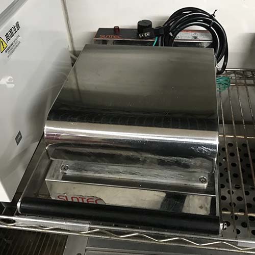 【中古】ワッフルベイカー サンテックコーポレーション SBW-100角型 幅255×奥行445×高さ180 【送料別途見積】【業務用】【飲食店 店舗 厨房機器 特殊焼物器 業務用特殊焼物器】