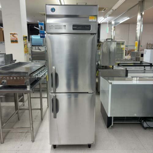 【業界最長1年保証】【中古】縦型冷凍冷蔵庫 ホシザキ HRF-63LAT-ED 幅625×奥行650×高さ1910 【送料別途見積】【業務用】【飲食店 店舗 厨房機器 冷凍冷蔵庫 業務用冷凍冷蔵庫】