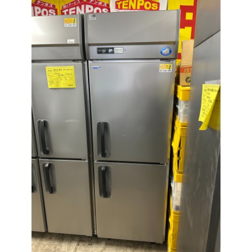 【中古】縦型封鎖電気冷蔵庫 パナソニック(Panasonic) SRR-K681C 幅615×奥ふかさ800×高さ1950 三相200V 【貨物輸送別途積もり書き】【御役目用】【飲食店 バス発着場 御厨子所計器 封鎖電気冷蔵庫 御役目用封鎖電気冷蔵庫】