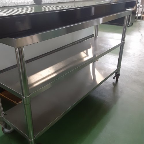 【中古】作業台 2段キャスター付き BGなし 幅1400×奥行400×高さ820 【送料別途見積】【業務用】【飲食店 店舗 厨房機器 作業台 業務用作業台】