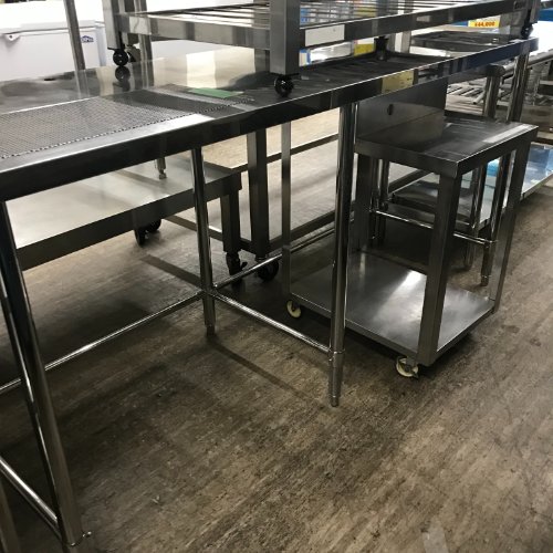 【中古】サーバー台 BGなし 幅1800×奥行600×高さ890 【送料別途見積】【業務用】【飲食店 店舗 厨房機器 作業台 業務用作業台】