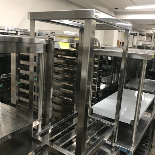 【中古】作業台 穴明き BGなし 東製作所(アズマ) 幅450&times;奥行600&times;高さ1000 【送料別途見積】【業務用】【飲食店 店舗 厨房機器 作業台 業務用作業台】｜厨房機器と店舗用品 TENPOS