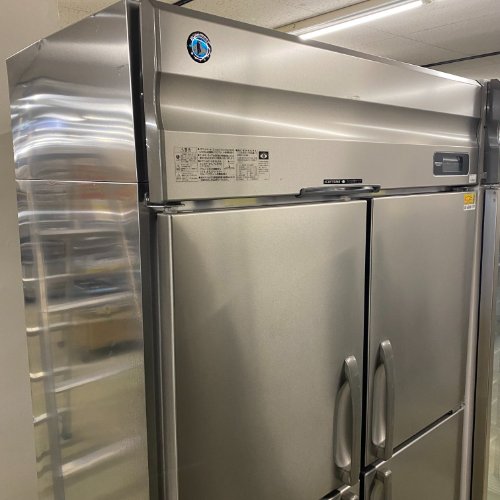 【実業家最長1年引きうける】【中古】縦型電気冷蔵庫 ホシザキ HR-120AT3 幅1200×奥ふかさ650×高さ1910 三相200V 【貨物輸送別途積もり書き】【御勤め用】【飲食店 バス発着場 勝手もと備品 電気冷蔵庫 御勤め用電気冷蔵庫】