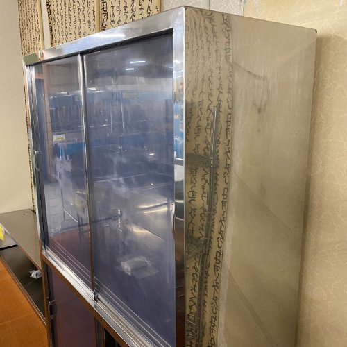 【中古】食器棚(アクリル樹脂扉) 幅1250×奥ふかさ500×高さ1800 【貨物輸送別途積もり書き】【お役目用】【飲食店 バス発着場 勝手もと装置 食器棚 お役目用食器棚】