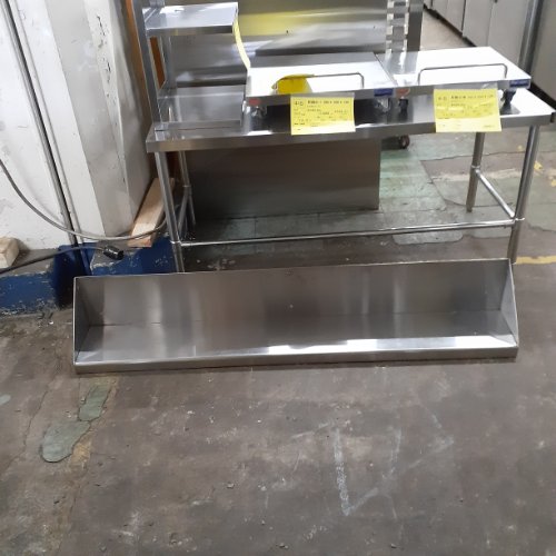 【中古】平棚 背板付き 幅1450×奥行200×高さ250 【送料別途見積】【業務用】【飲食店 店舗 厨房機器 平棚 上棚 業務用平棚 業務用上棚】