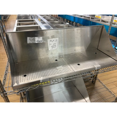 【中古】パンチング平棚 背板付き添い人導管なし 幅900×奥ふかさ300×高さ300 【貨物輸送別途積もり書き】【御役目用】【飲食店 バス発着場 御厨子所計器 平棚 上棚 御役目用平棚 御役目用上棚】