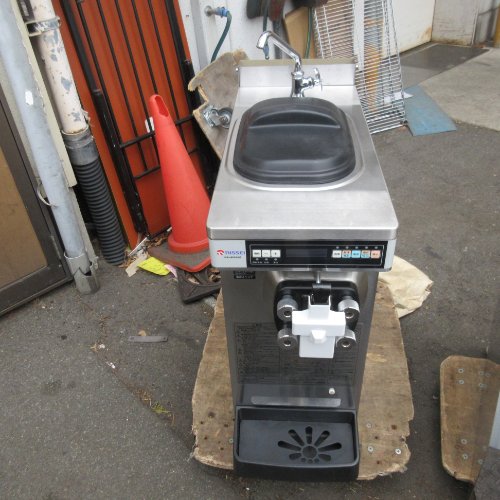 【実業家最長1年引きうける】【中古】ソフトクリーム器械 日世 NA-9524AE 幅298×奥ふかさ739×高さ924 三相200V 【貨物輸送別途積もり書き】【御勤め用】【飲食店 バス発着場 勝手もと備品 内燃機関器械 御勤め用内燃機関器械】