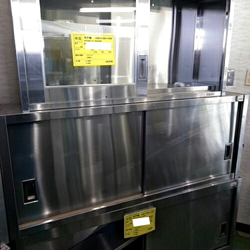 【中古】吊収納家具 幅1500×奥ぶかさ300×高さ600 【貨物輸送別途積もり書き】【お役目用】【飲食店 バス発着場 勝手もと設備 吊収納家具 お役目用吊収納家具】