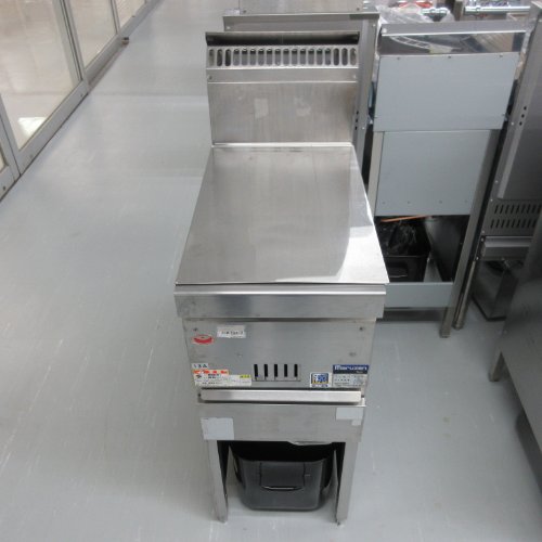 【中古】ガスフライヤー マルゼン MGF-C13J 幅330×奥ぶかさ610×高さ800 都市屁っ放り 【貨物輸送別途積もり書き】【お勤め用】【飲食店 バス発着場 勝手もと機材 フライヤー お勤め用フライヤー】 業務用厨房機器-キッチン用品・食器・調理器具-業務用厨房機器・用品