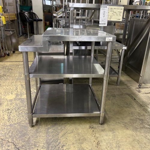 【中古】段違い作業台 中棚付き BGなし 幅700×奥行600×高さ800 【送料別途見積】【業務用】【飲食店 店舗 厨房機器 作業台 業務用作業台】
