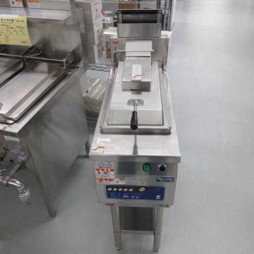 【業界最長1年保証】【中古】餃子機器 マルゼン MAZ-4B 幅300×奥行750×高さ800 都市ガス 【送料別途見積】【業務用】【飲食店 店舗 厨房機器 餃子焼器 業務用餃子焼器】