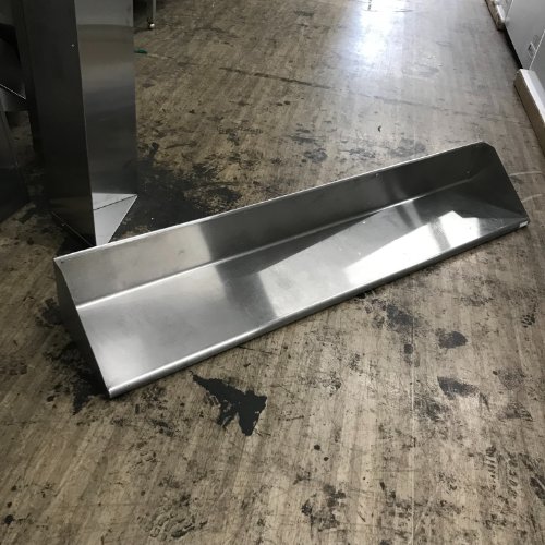 【中古】平棚 背板付き添い人 幅1600×奥ふかさ300×高さ200 【貨物輸送別途積もり書き】【お役目用】【飲食店 バス発着場 勝手もと装置 平棚 上棚 お役目用平棚 お役目用上棚】
