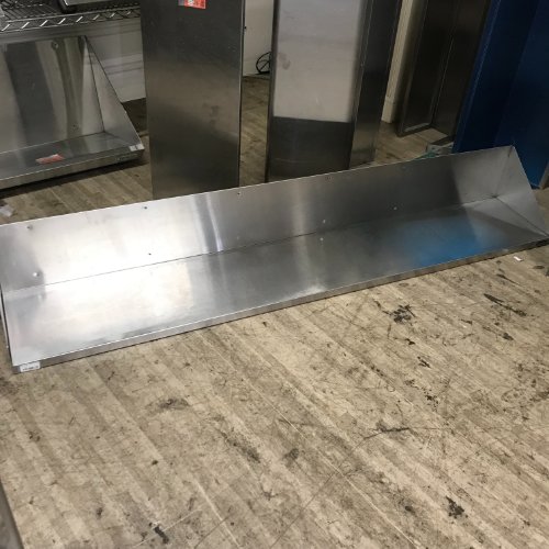 【中古】平棚 背板付き添い人 タニコー 幅1800×奥ふかさ300×高さ250 【貨物輸送別途積もり書き】【御勤め用】【飲食店 バス発着場 勝手もと備品 平棚 上棚 御勤め用平棚 御勤め用上棚】