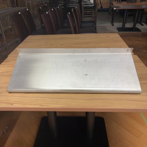 【中古】平棚 下フランジ 幅800×奥ふかさ300 【貨物輸送別途積もり書き】【御役目用】【飲食店 バス発着場 御厨子所計器 平棚 上棚 御役目用平棚 御役目用上棚】