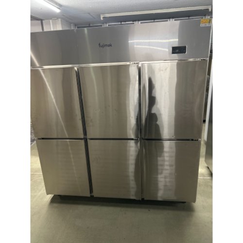 【実業家最長1年引きうける】【中古】縦型電気冷蔵庫 フジマック FR1880Ki 幅1790×奥ふかさ805×高さ1950 【貨物輸送別途積もり書き】【御勤め用】【飲食店 バス発着場 勝手もと備品 電気冷蔵庫 御勤め用電気冷蔵庫】