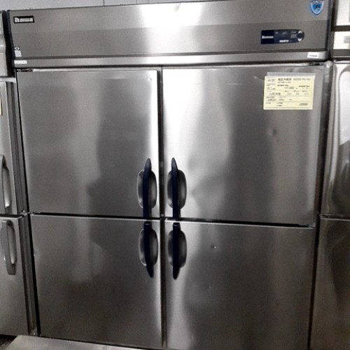 【実業家最長1年引きうける】【中古】縦型電気冷蔵庫 大和冷機 523CD-PL-EC 幅1500×奥ふかさ800×高さ1910 三相200V 【貨物輸送別途積もり書き】【御勤め用】【飲食店 バス発着場 勝手もと備品 電気冷蔵庫 御勤め用電気冷蔵庫】