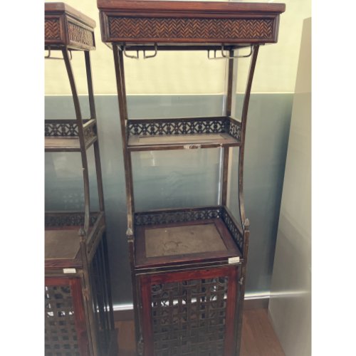 【中古】ロシア風ワイン棚 24本 幅480×奥行375×高さ1760 【送料別途見積】【業務用】【飲食店 店舗 店舗備品 ボトルラック】