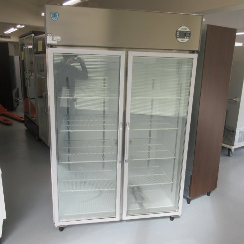 【中古】氷るリーチインショーケース 大和冷機 403EFKP-EC 幅1200×奥ふかさ800×高さ1905 三相200V 【貨物輸送別途積もり書き】【御勤め用】【飲食店 バス発着場 勝手もと備品 リーチインショーケース 御勤め用リーチインショーケース】