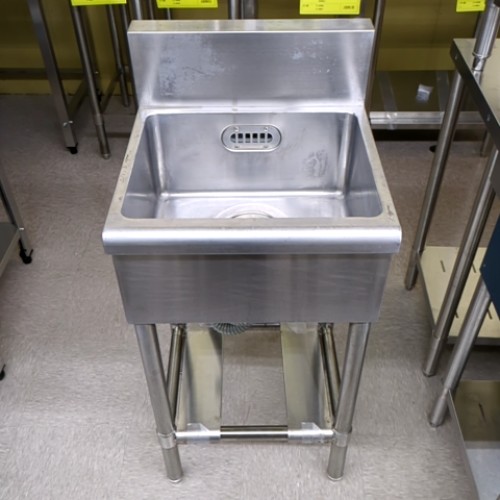 【中古】一槽シンク BGあり 幅450×奥ふかさ450×高さ850 【貨物輸送別途積もり書き】【御役目用】【飲食店 バス発着場 御厨子所計器 一槽シンク 御役目用一槽シンク】