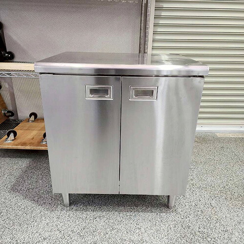 【中古】調理台 観音扉 BGなし 幅750×奥行600×高さ800 【送料別途見積】【業務用】【飲食店 店舗 厨房機器 調理台 業務用調理台】|厨房機器と店舗用品 TENPOS