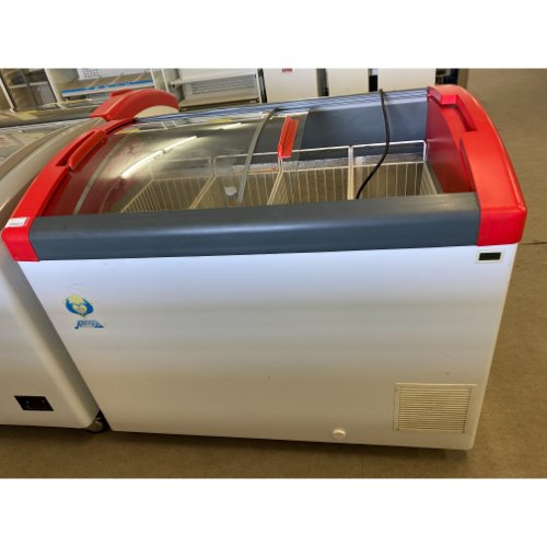 【中古】封鎖陳列箱 -25度 カノウ冷機 FOCUS106-P 幅1056×奥ふかさ656×高さ850 60サイクル専用 【貨物輸送別途積もり書き】【御役目用】【飲食店 バス発着場 御厨子所計器 封鎖陳列箱 御役目用封鎖陳列箱】