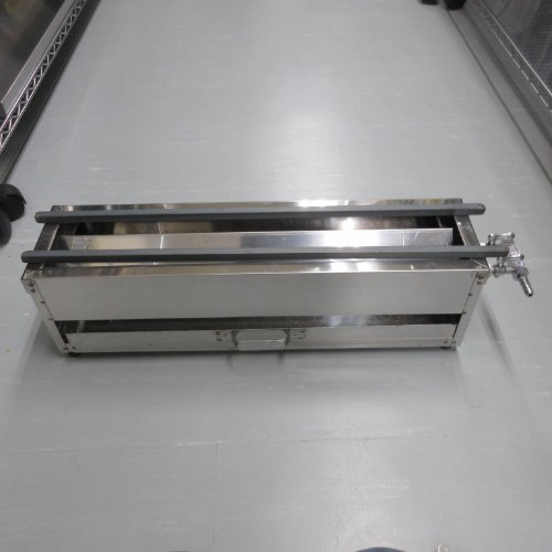 【中古】下火式グリラー 幅540×奥ふかさ360 都市屁っ放り 【貨物輸送別途積もり書き】【御勤め用】【飲食店 バス発着場 勝手もと備品 グリラー 焼物器 御勤め用グリラー 御勤め用焼物器】